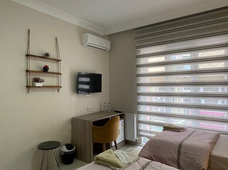 Номер Стандарт, Tekinler Otel