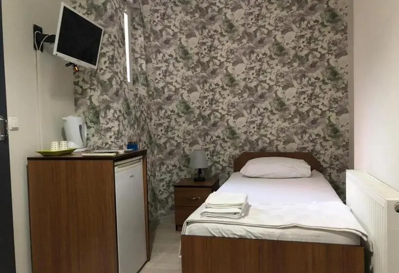 اتاق اکونومی یک تخته, Tekinler Otel