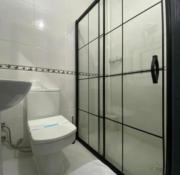 اتاق استاندارد, Tekinler Otel