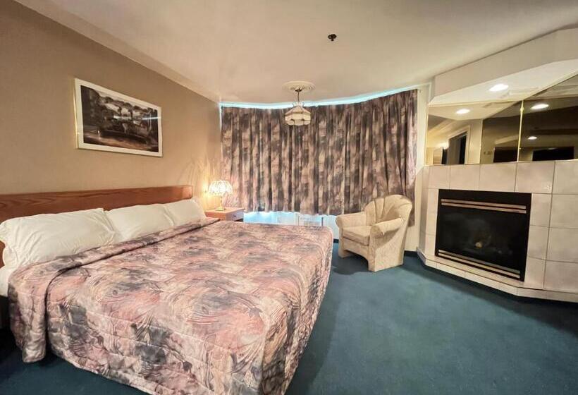 חדר סטנדרט עם מיטת קינג, Western Budget Motel #3 Whitecourt