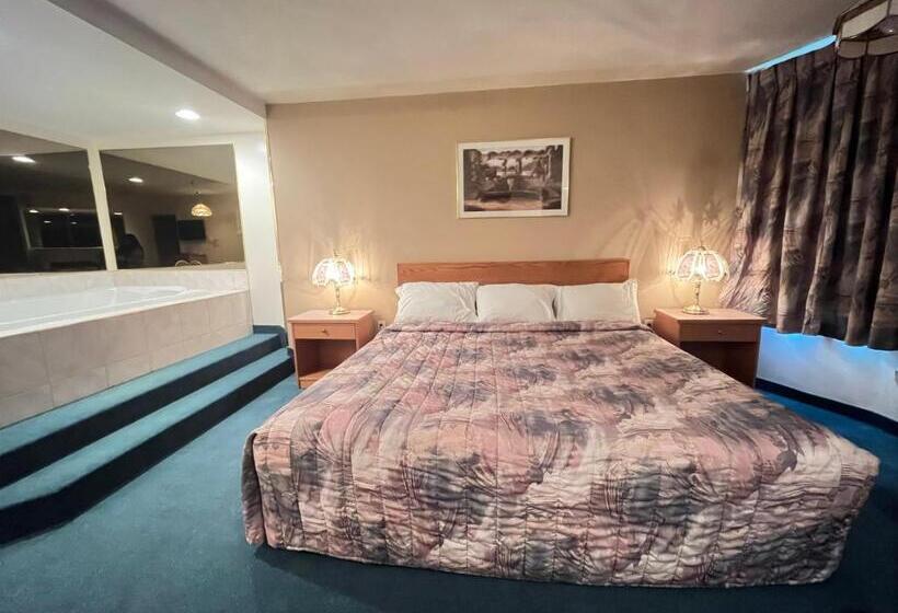 Стандартный Номер Кровать Кинг, Western Budget Motel #3 Whitecourt