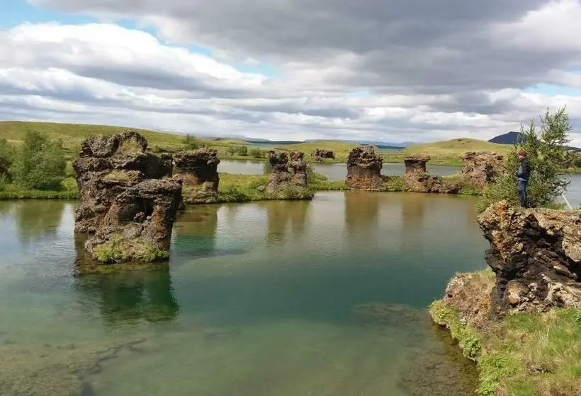 استودیوی استاندارد, Guesthouse Brúnahlíð