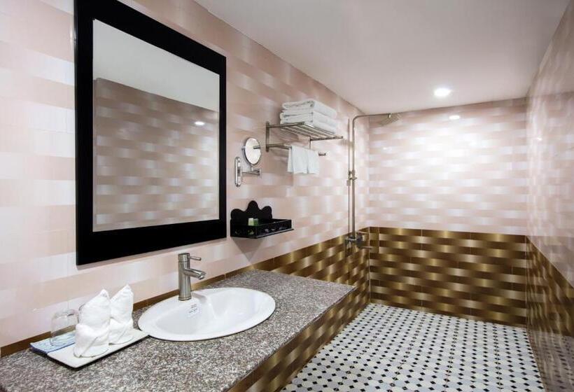 Четырехместный Номер Deluxe, Sansan Resort