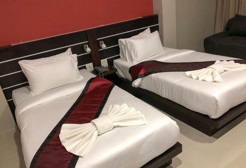 标准间, The Harbour Front