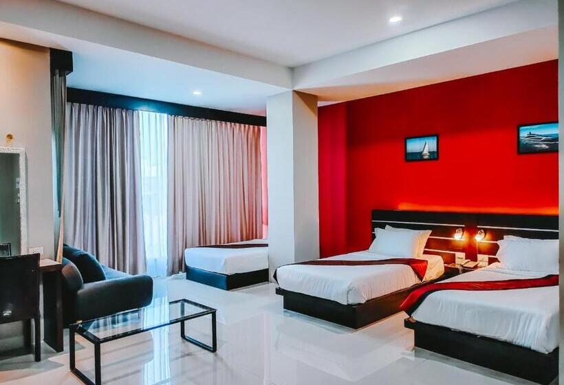 家庭间, The Harbour Front