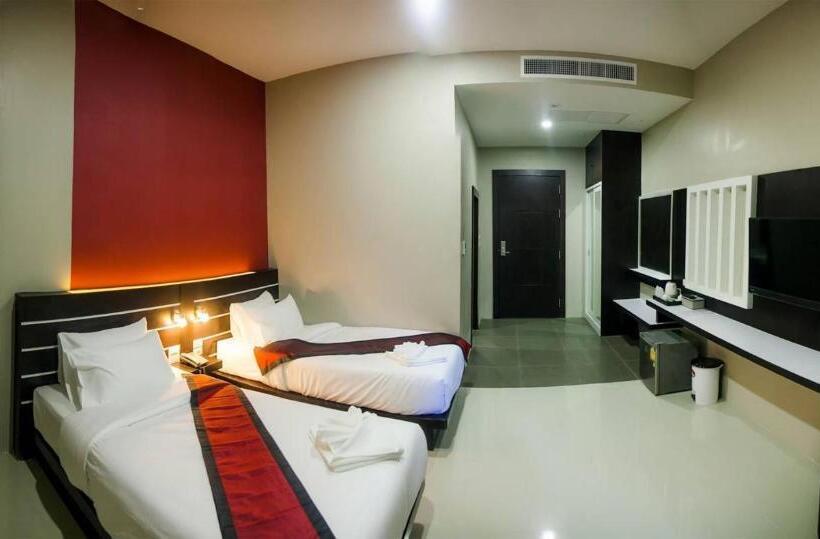 标准间, The Harbour Front