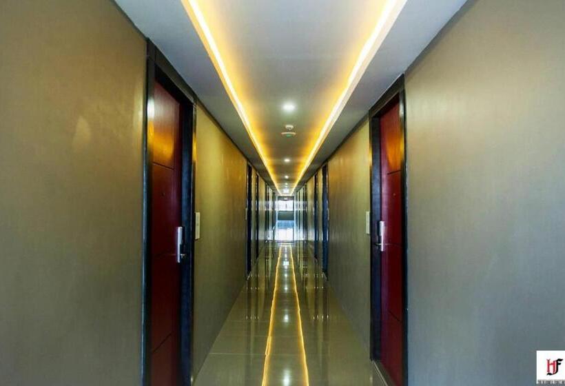 标准间, The Harbour Front