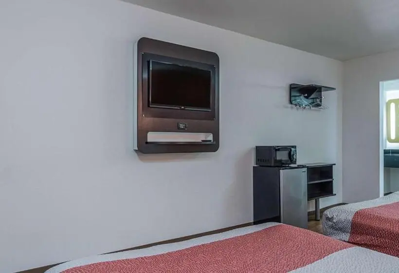 スタンダード４人部屋, Motel 6 Texarkana, Ar