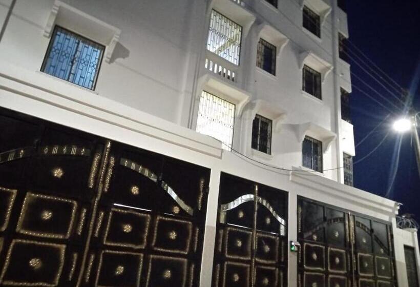 آپارتمان 1 خوابه با بالکن, Marya Shelters Limited