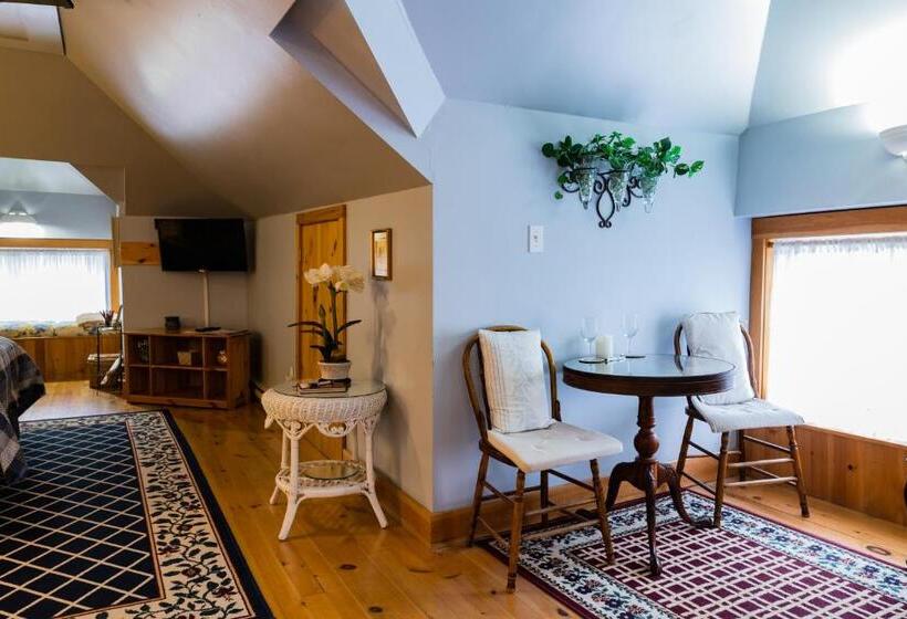 デラックススイート, A Hidden Gem Bed And Breakfast