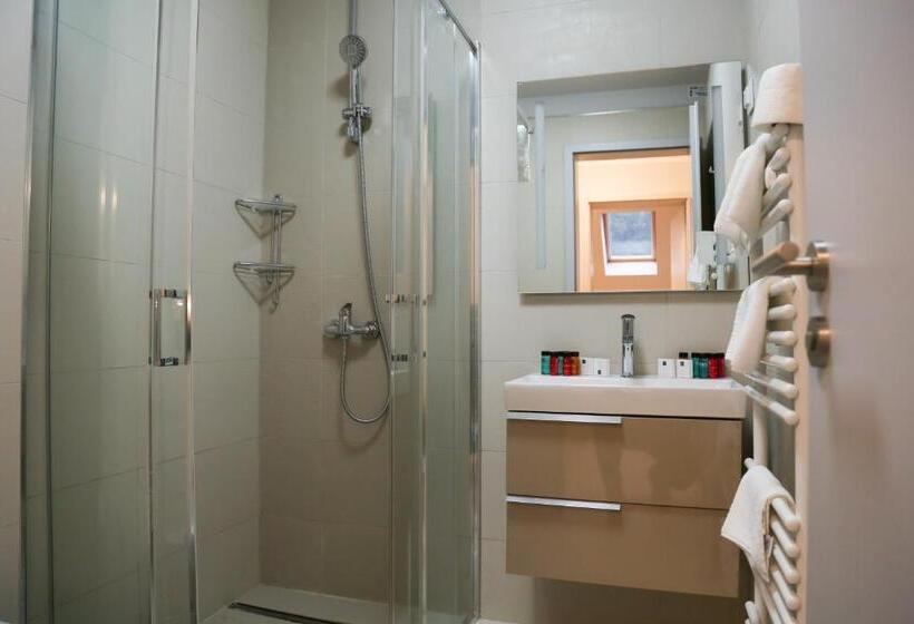 اتاق استاندارد, Expecto Apartments