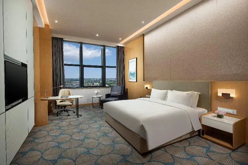 キングサイズベッドのスタンダードルーム, Holiday Inn Jiashan By Ihg