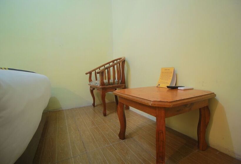 غرفة قياسية, Spot On 2305 Andys Nur Penginapan