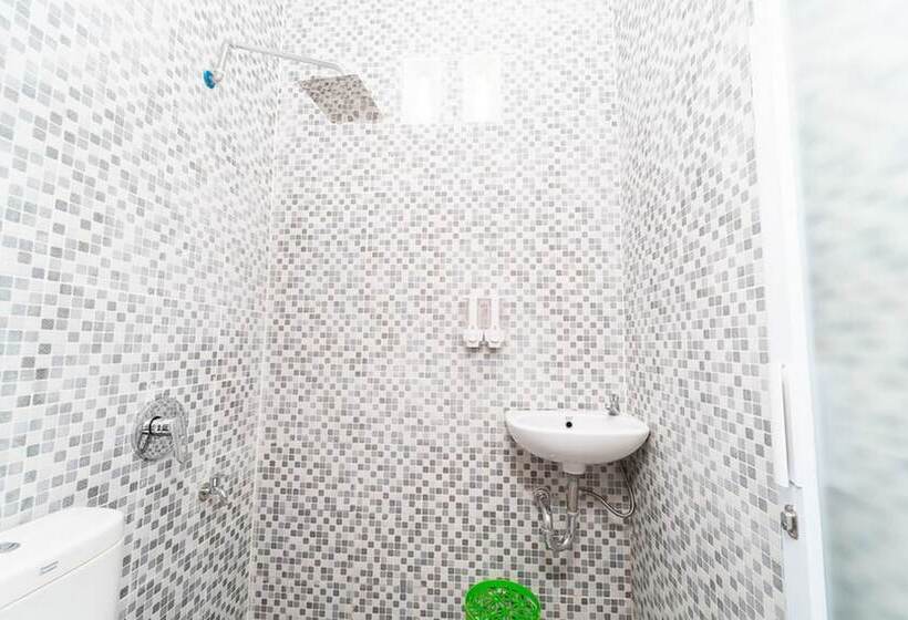 스탠다드 룸, Reddoorz Near Griya Agung Palembang