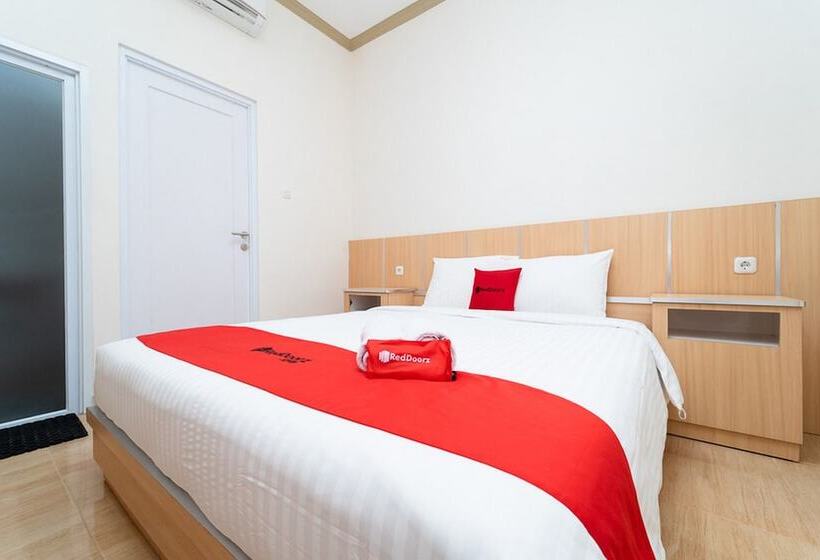스탠다드 룸, Reddoorz Near Griya Agung Palembang