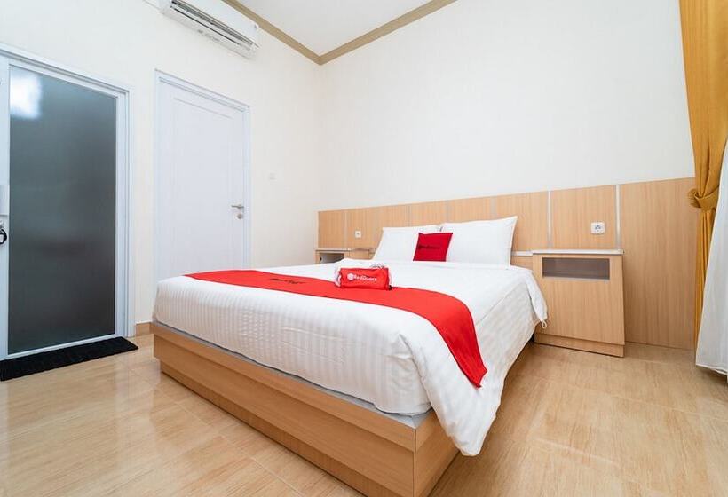 스탠다드 룸, Reddoorz Near Griya Agung Palembang