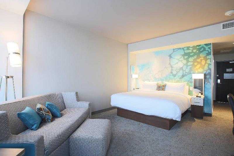 스탠다드 룸 킹사이즈 침대, Courtyard By Marriott Montreal Brossard
