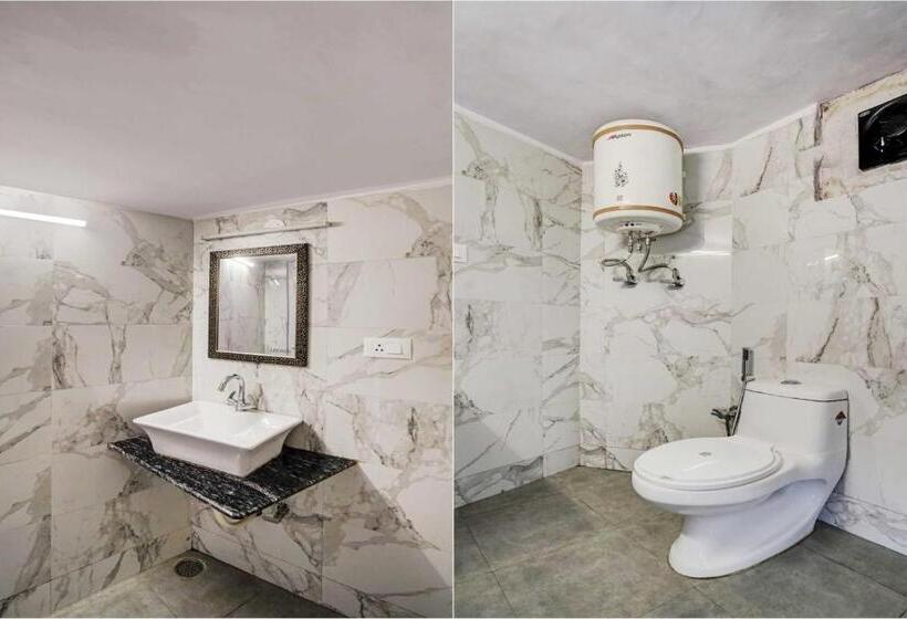Трехместный Номер Классика, Oyo 61373  Paradise