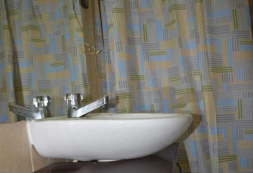 اتاق لوکس, Orison Hostels Managua