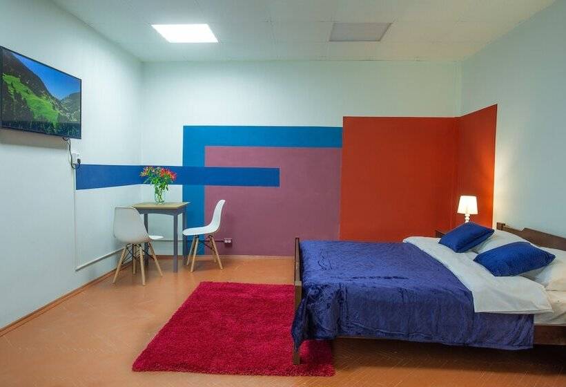 اتاق لوکس, P2b Hostel & Bar