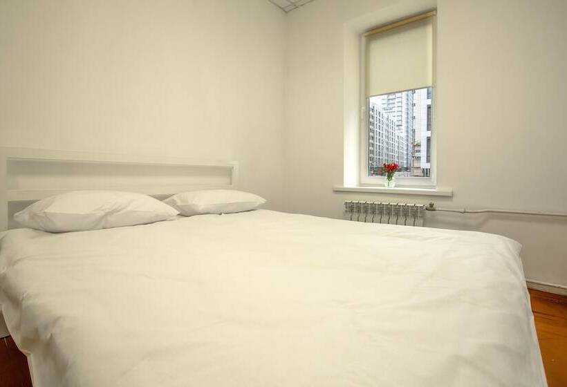 اتاق خانوادگی, P2b Hostel & Bar