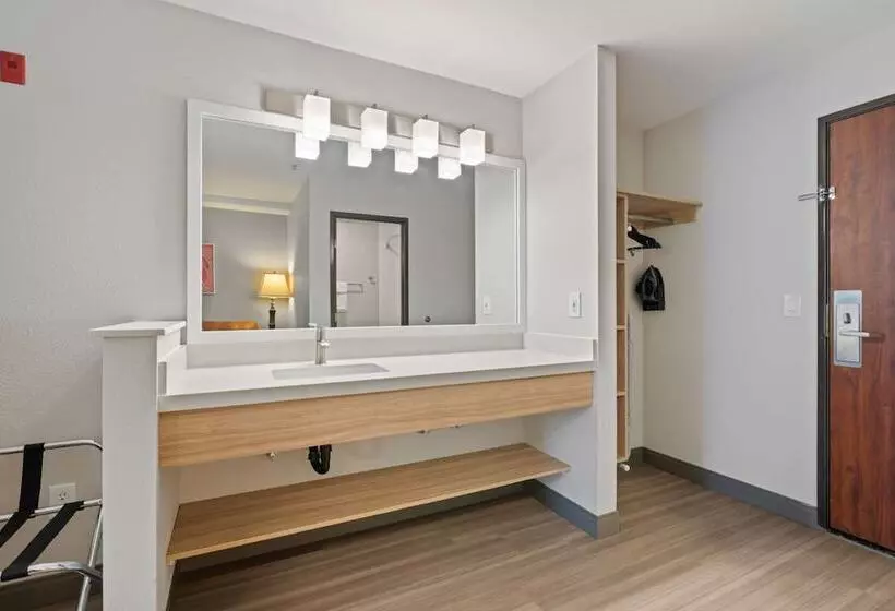 Perhesviitti, Best Western Lake Oswego Hotel & Suites