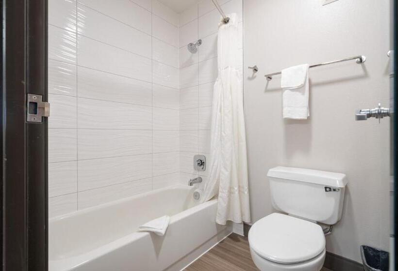 جناح عائلي, Best Western Lake Oswego Hotel & Suites