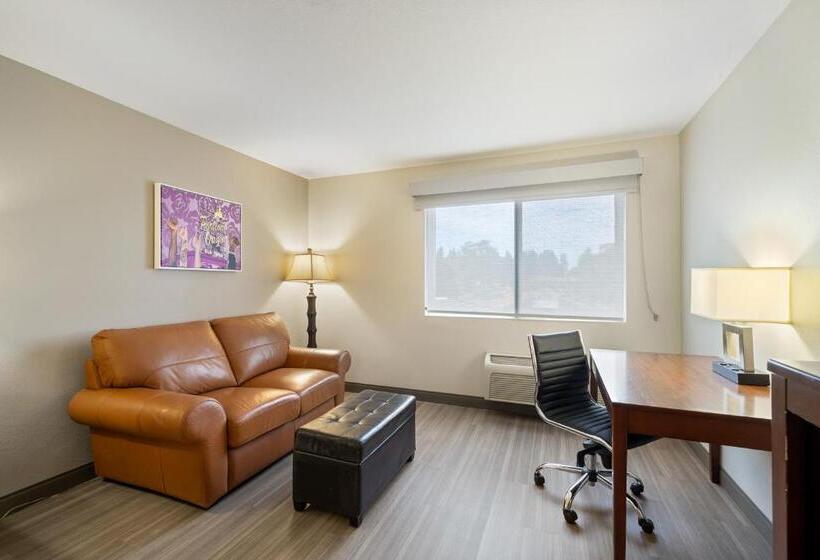 غرفة قياسية سرير كينج لذوى الإحتياجات الخاصة, Best Western Lake Oswego Hotel & Suites