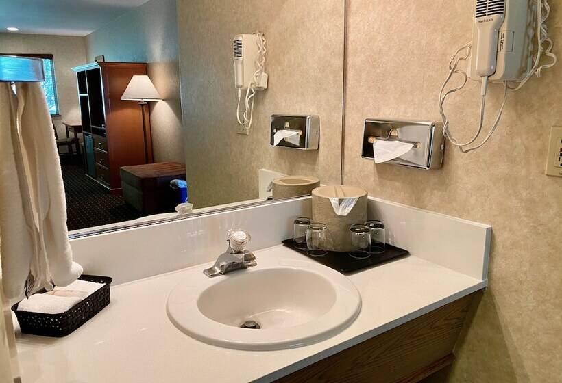 Классический Номер, Cousin S Country Inn