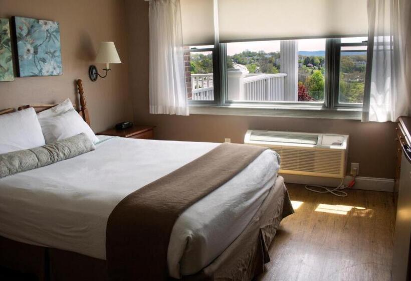 חדר סטנדרט, Inn On The Hudson