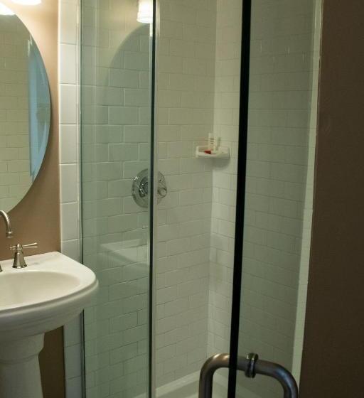 חדר סטנדרט, Inn On The Hudson