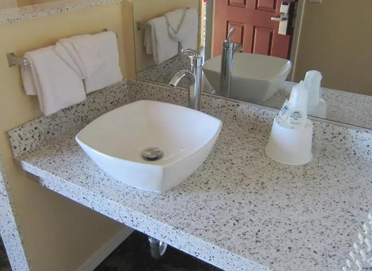 اتاق استاندارد, Pacific Best Inn