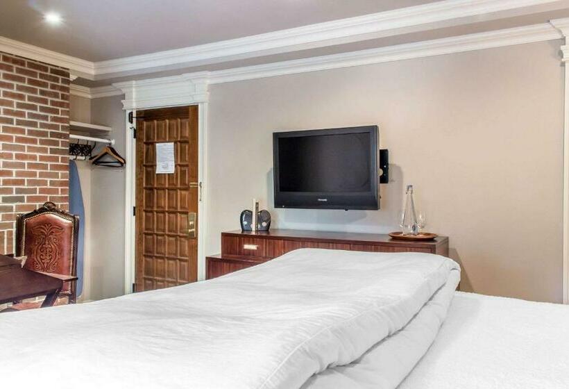 חדר סטנדרט עם מיטת קינג, The Peacock Inn, Ascend Hotel Collection