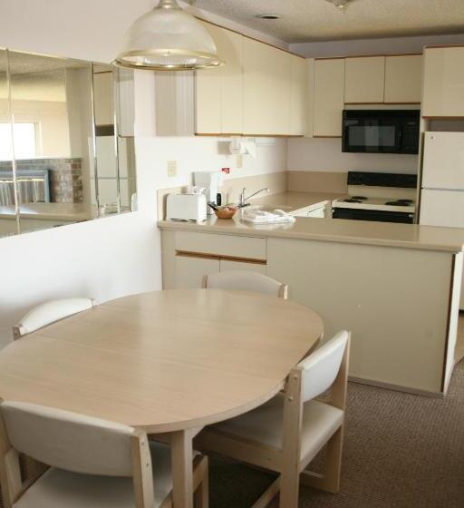 جناح مزوَّد بشرفة, The Polynesian Resort