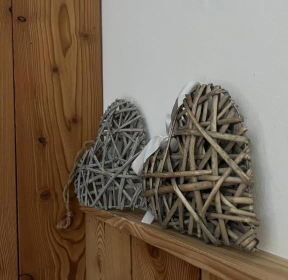 اتاق لوکس, Edelweiss Hotel Champoluc