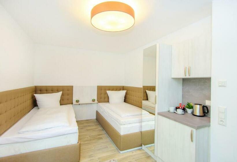 غرفة قياسية, Filderhof Reutlingen