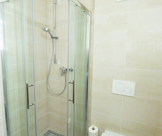 غرفة قياسية فردية, Filderhof Reutlingen