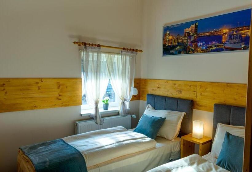 스탠다드 룸, Schlafhütte