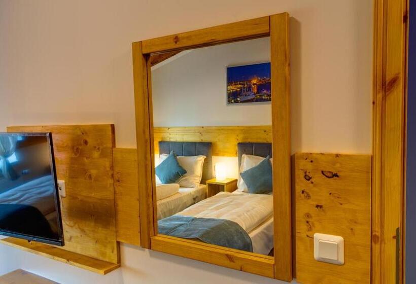 침실 1개 아파트, Schlafhütte