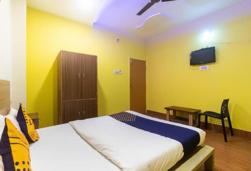 Standard Trippelrum, Spot On Prabir Residency Inn