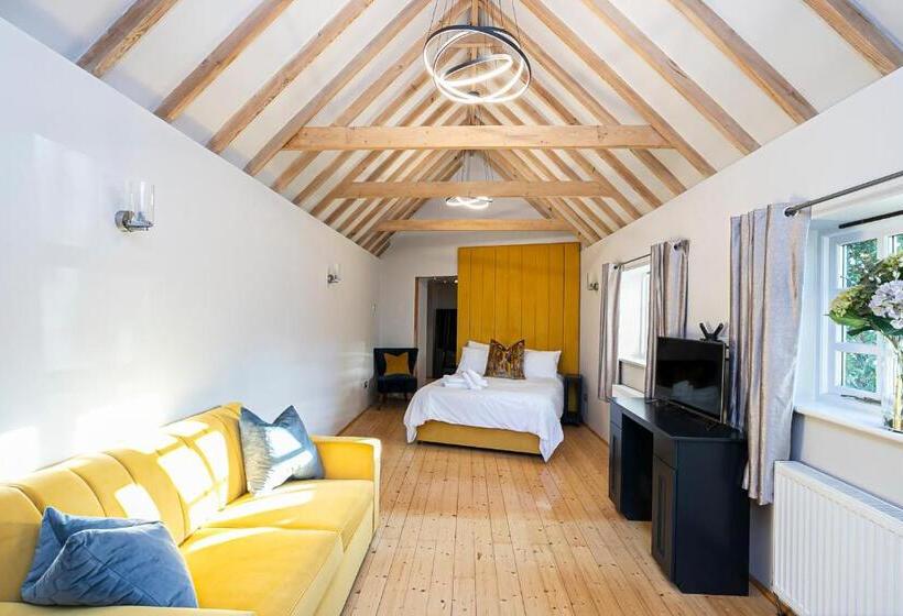 家庭房带园景, Pages Hotel And Guesthouse