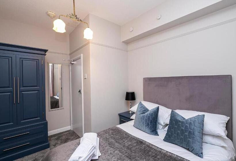 标准间, Pages Hotel And Guesthouse