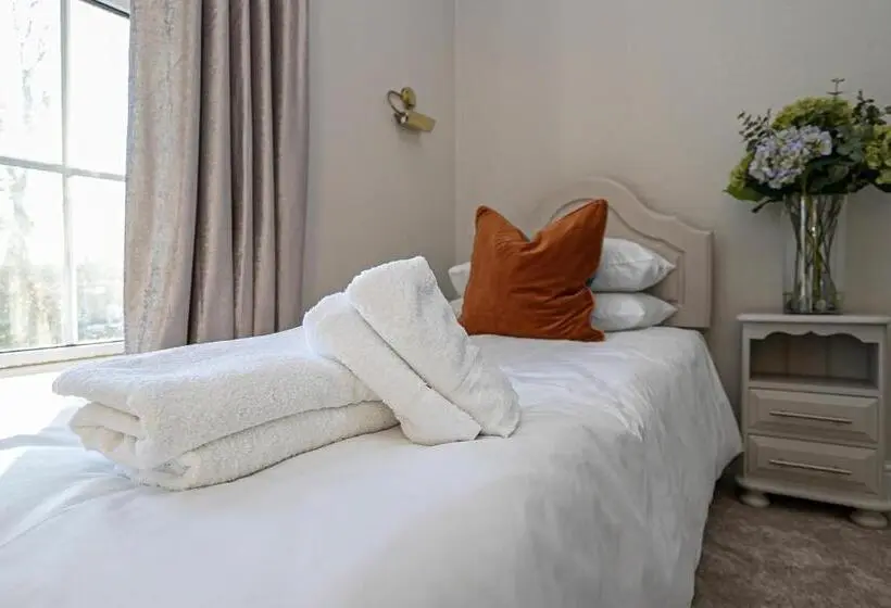 スタンダードシングルルーム, Pages Hotel And Guesthouse
