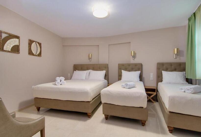 غرفة ديلوكس رباعية, Ali Pasha