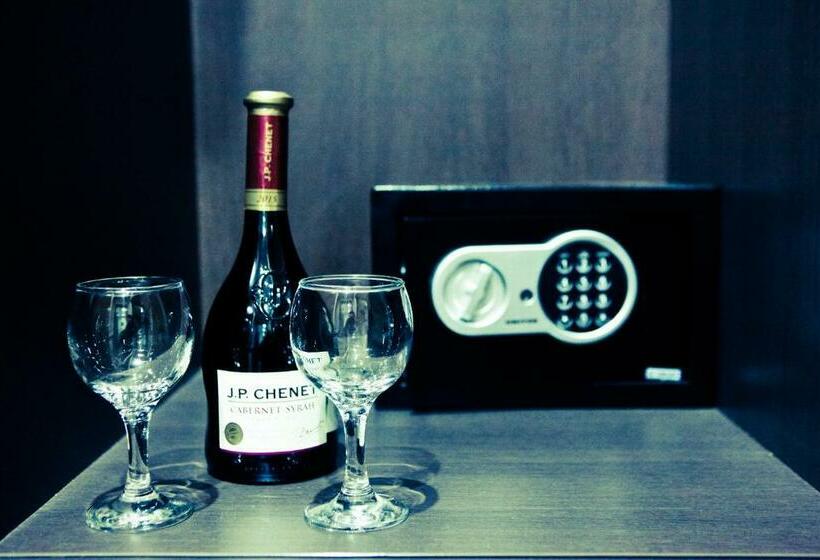 带2个卧室的公寓, Epavli