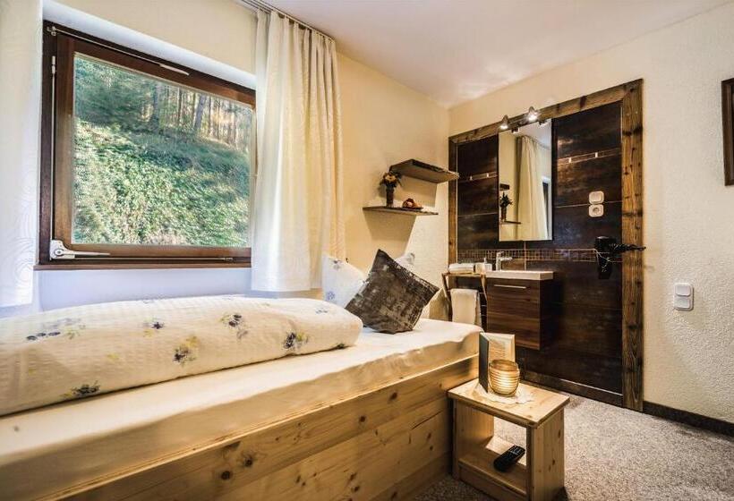 バスルーム共有のシングルスタンダード, Haus Stüttler/duchscherer