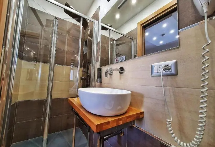 اتاق استاندارد, Bed And Breakfast L&p