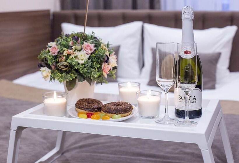 スタンダードルーム, Gold Inn By Academia