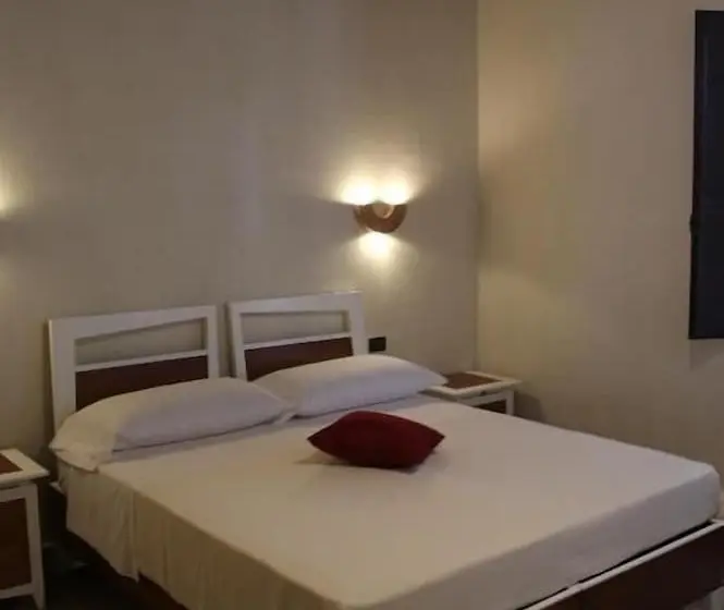 Standard Kolmen Hengen Huone, Agriturismo L'impero Romano