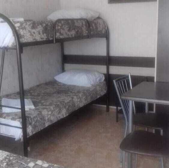 ファミリールーム, Guest House Kovcheg